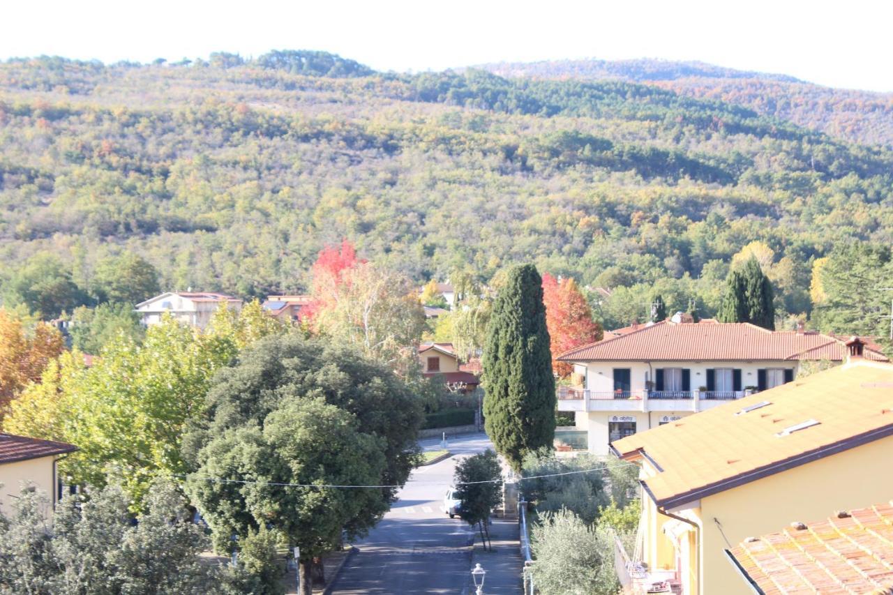 Boutique Hotel Fox'S Inn San Giustino Valdarno Exterior photo