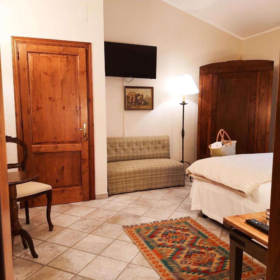 Boutique Hotel Fox'S Inn San Giustino Valdarno Exterior photo