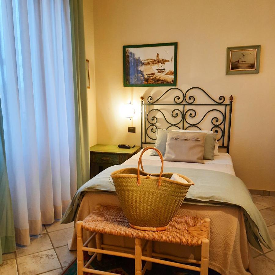 Boutique Hotel Fox'S Inn San Giustino Valdarno Exterior photo