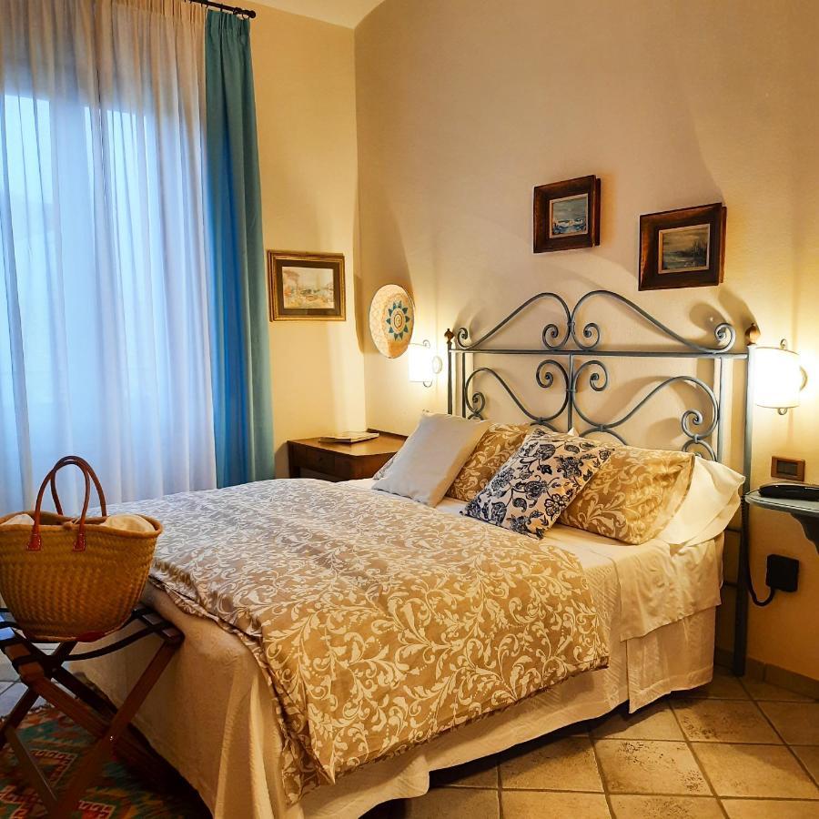 Boutique Hotel Fox'S Inn San Giustino Valdarno Exterior photo